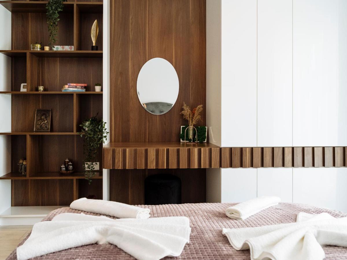 Cozy Special Pallady Apartament With Garden & Courtyard Bucarest Esterno foto