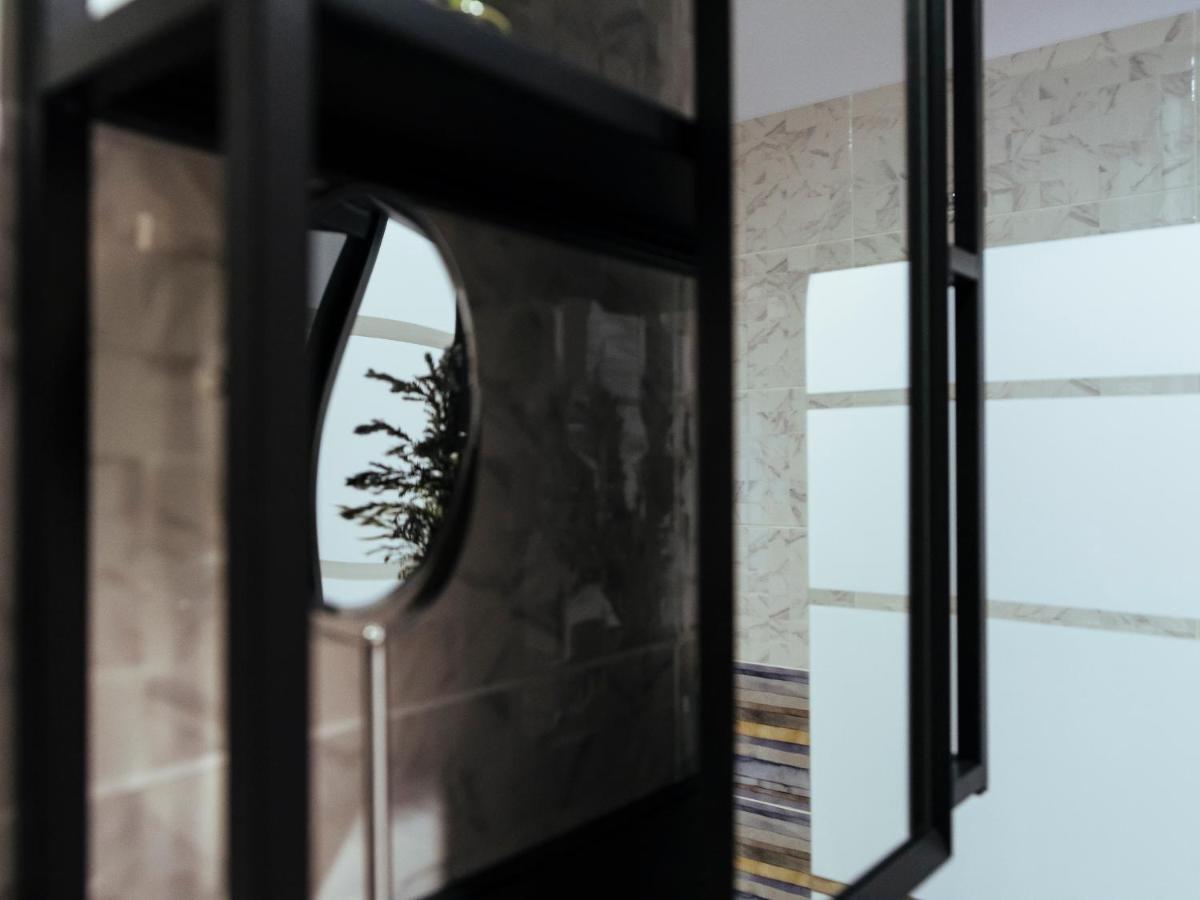 Cozy Special Pallady Apartament With Garden & Courtyard Bucarest Esterno foto