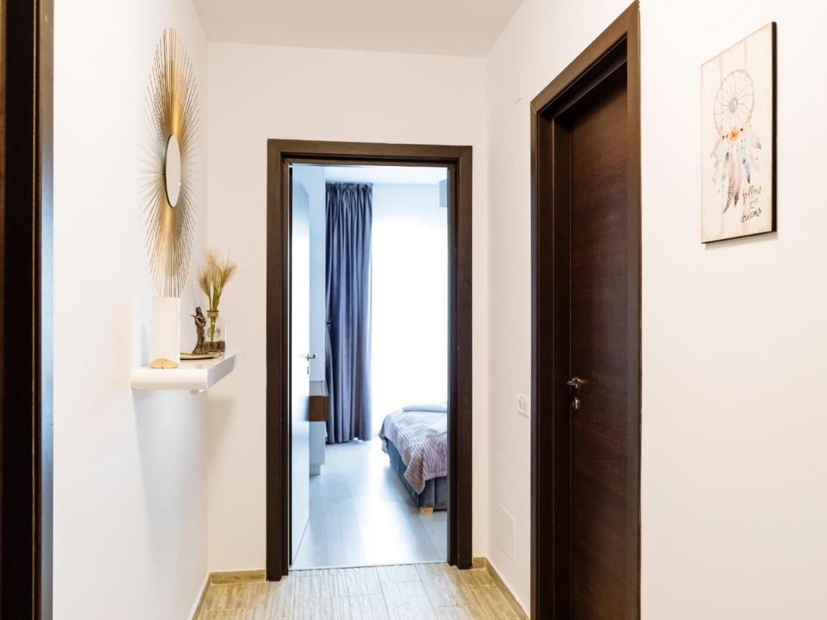 Cozy Special Pallady Apartament With Garden & Courtyard Bucarest Esterno foto